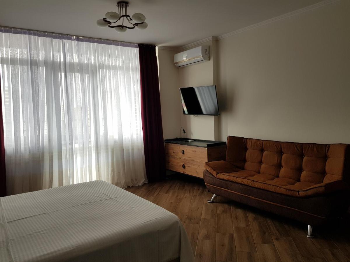 Apartamento Breeze Batumi Exterior foto