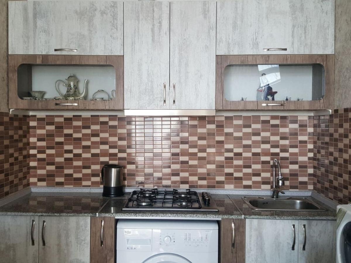 Apartamento Breeze Batumi Exterior foto