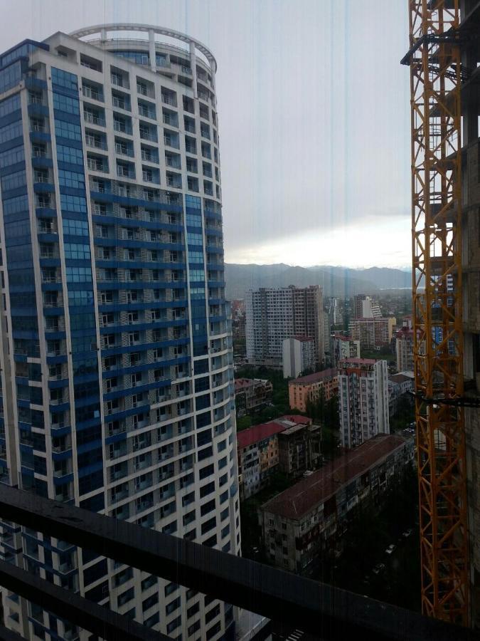Apartamento Breeze Batumi Exterior foto